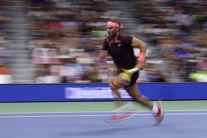 Nadal esprinta durante el partido contra Gasquet.