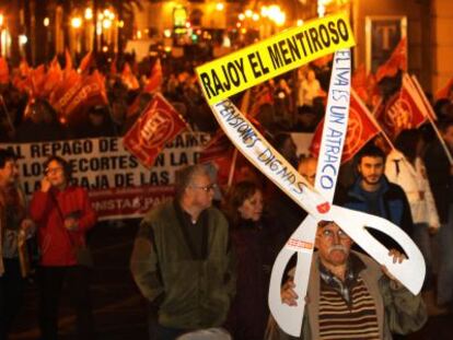 Una imagen de la manifestaci&oacute;n &quot;en defensa del Estado del Bienestar&quot;, este lunes en Valencia. 