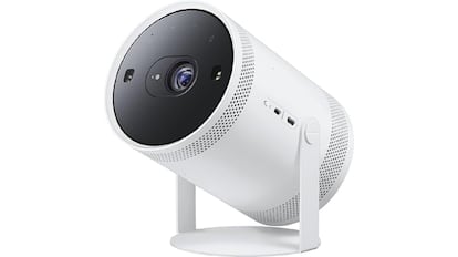 Este es un buen proyector portátil que se puede comprar en Amazon: Samsung The Freestyle 2