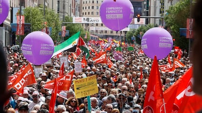 Manifestación convocada por los dos grandes sindicatos, CCOO y UGT, este miércoles en Madrid.