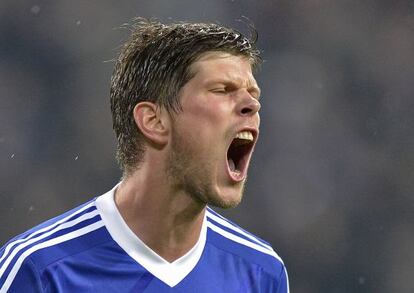 Huntelaar celebra un gol con el Schalke 04