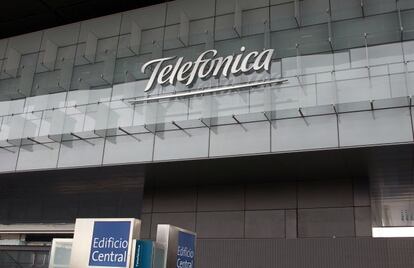 Sede de Telef&oacute;nica en el Distrito C de Las Tablas.