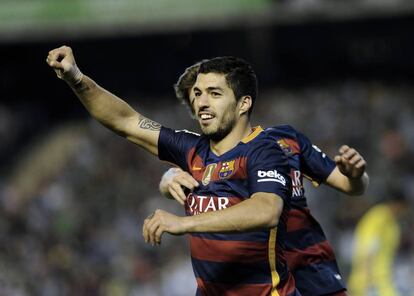 Luis Suárez celebra el segon gol.