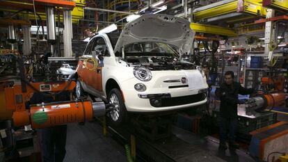 Imagen de archivo de una armadora de la automotriz Fiat en la ciudad de Toluca (México).