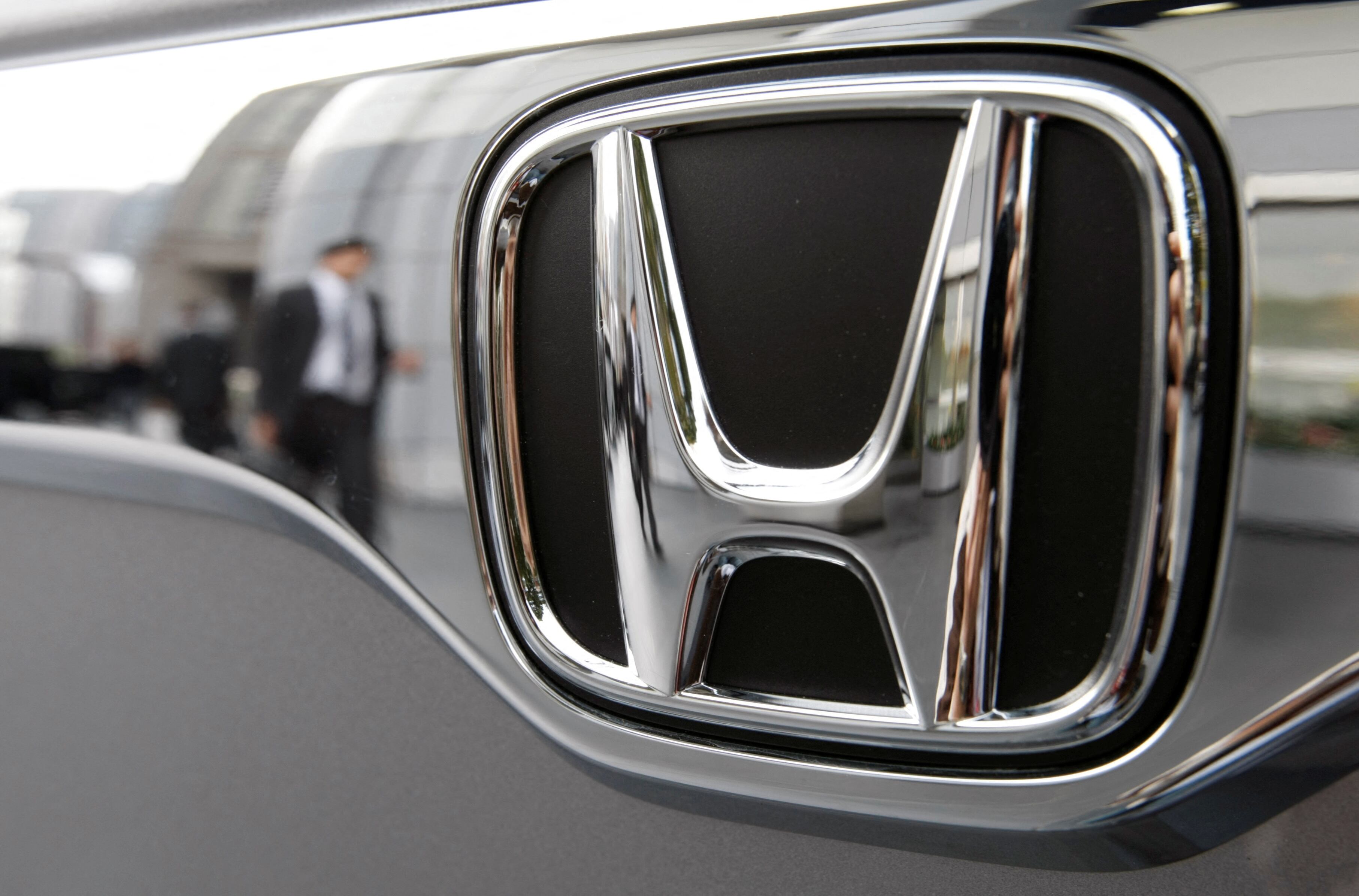 Honda recorta, pero sigue rezagada