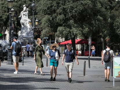 En la imagen,  Las Ramblas de Barcelona a la altura del teatro Principal.