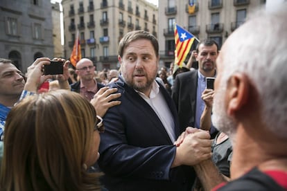 Junqueras, en una concentraci&oacute;n el lunes en la Plaza Sant Jaume.