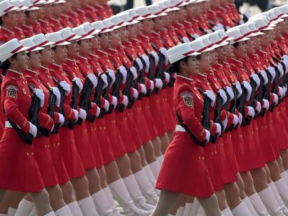 Miembros del Ejército Popular de Liberación de China, en un desfile militar en Beijing, el 1 de octubre de 2019.
