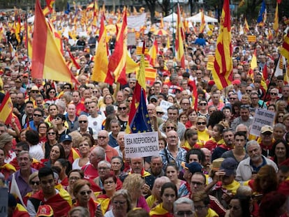 Manifestació a favor de la unitat d'Espanya. 
 