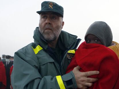 Interceptada una patera con 73 inmigrantes frente a Motril