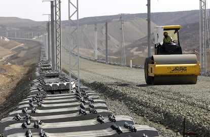 Vista de las obras del tren de alta velocidad a La Meca