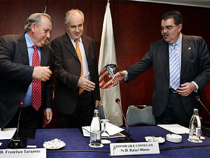 De izquierda a derecha, Francisco Tarazona, rafael Blasco y Juan Soler, ayer.