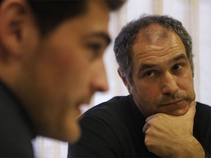 Iker Casillas y Andoni Zubizarreta, el pasado jueves en un restaurante madrileño.