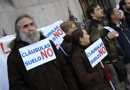 Membres de la Plataforma d'Afectats per les Clàusules Sòl.