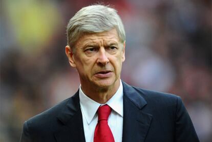 Arsène Wenger, durante el partido de la FA Cup en Old Trafford.