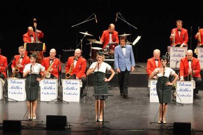 The Original Glenn Miller Orchestra durante una actuación.