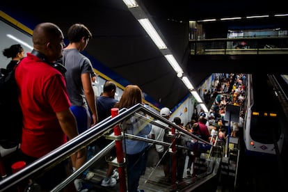 Puente contra Ayuso: la batalla por el relato del caos en las infraestructuras