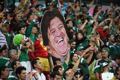 A torcida do México em Recife.