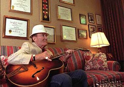 Don Gibson.