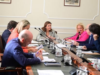 El Gobierno local de Valencia, reunido este viernes.