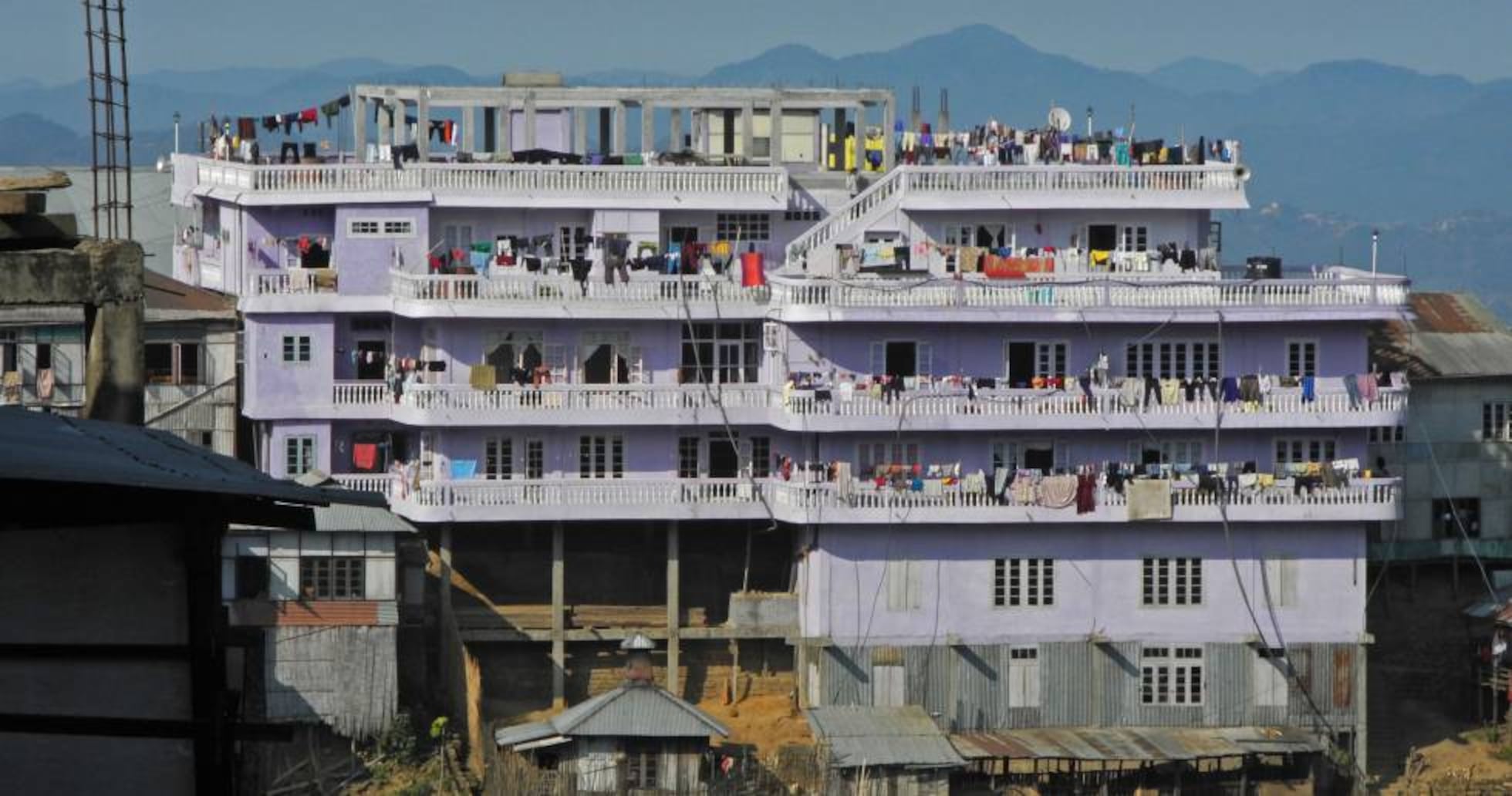 La familia más grande del mundo: 180 miembros viviendo bajo el mismo techo  en la India | Mundo Global | EL PAÍS, image size:1960x1032