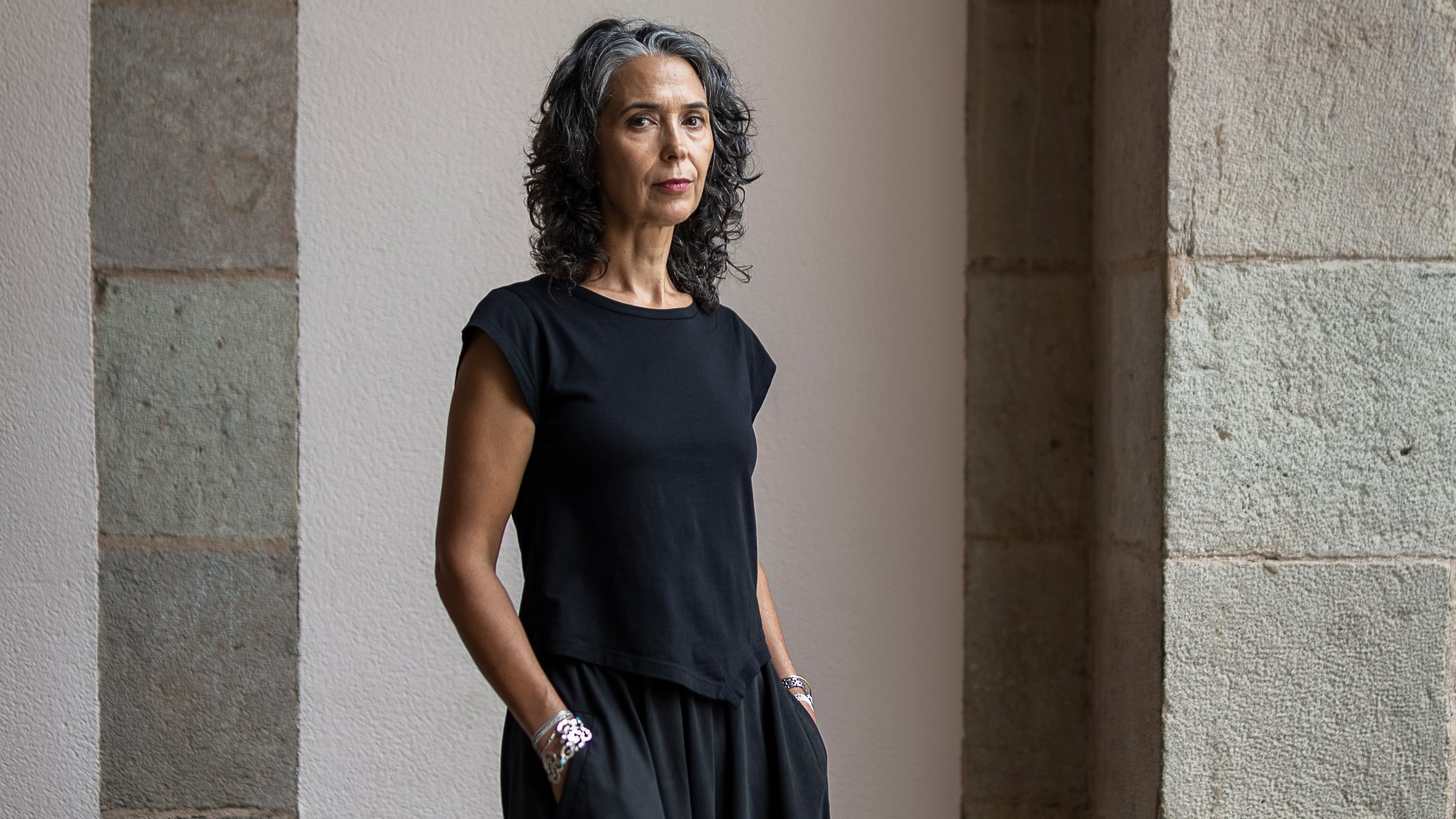 Edurne Portela, autora de ‘No puedes quedarte aquí eternamente’: “He escrito un libro antifascista y feminista. Yo lo soy”