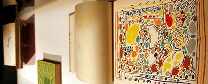 Nueve libros del Museo Picasso de Málaga, que incluyen obra gráfica del pintor malagueño, han sido restaurados