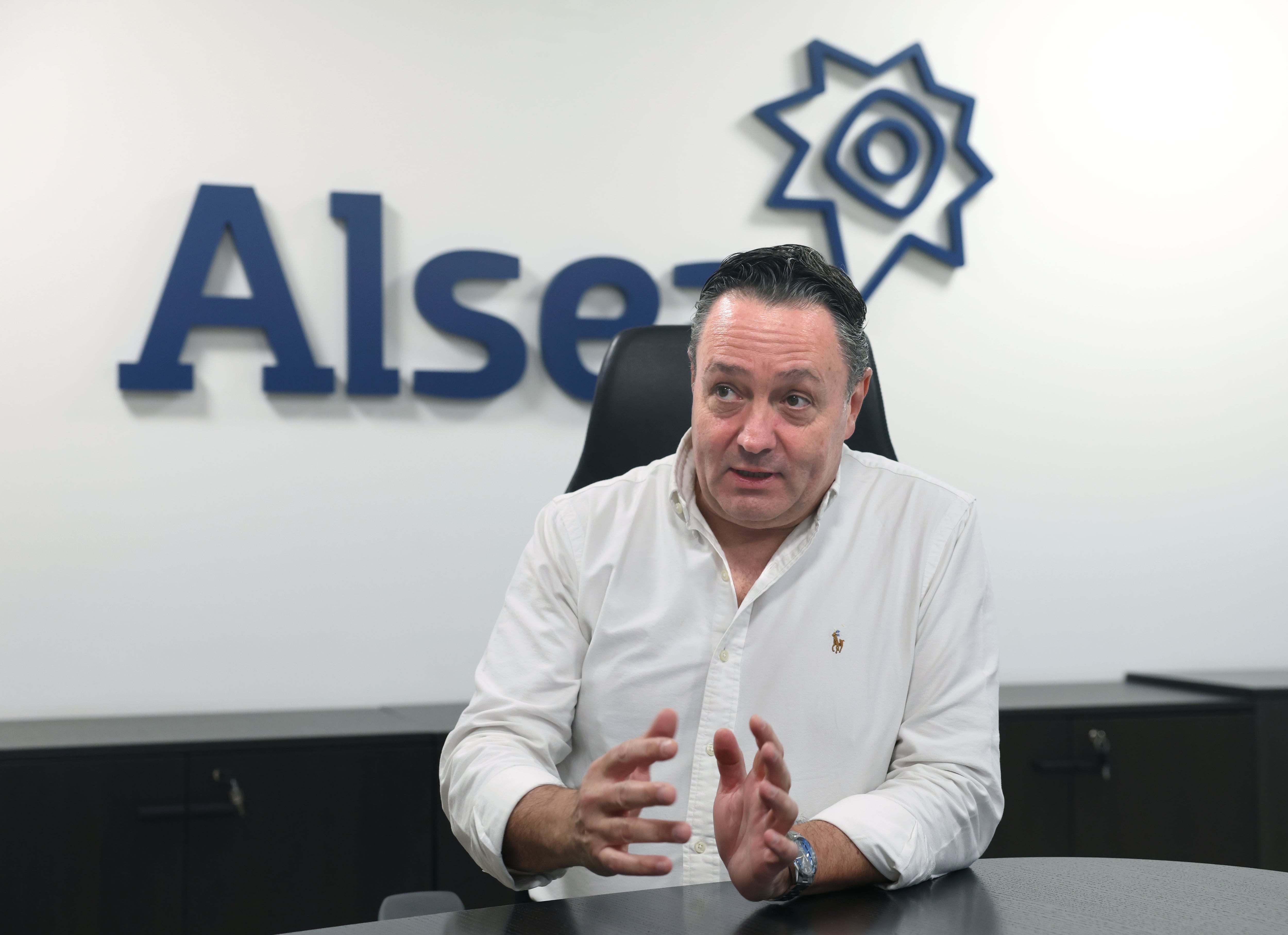 El consejero delegado del Grupo Alsea, Christian Gurría, en sus oficinas en Madrid.