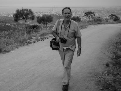 Joan Guerrero durant una passejada per la Serra de Marina