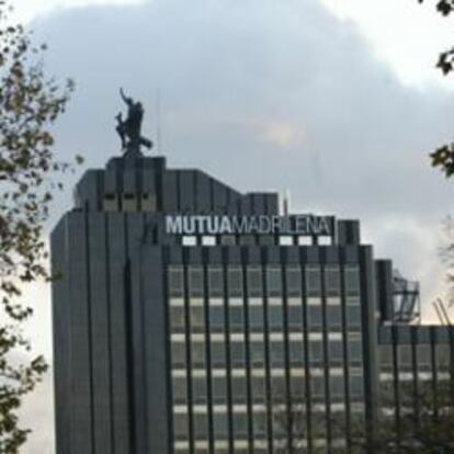 Uno de los edificios de la Mutua en el Paseo de la Castellana de Madrid