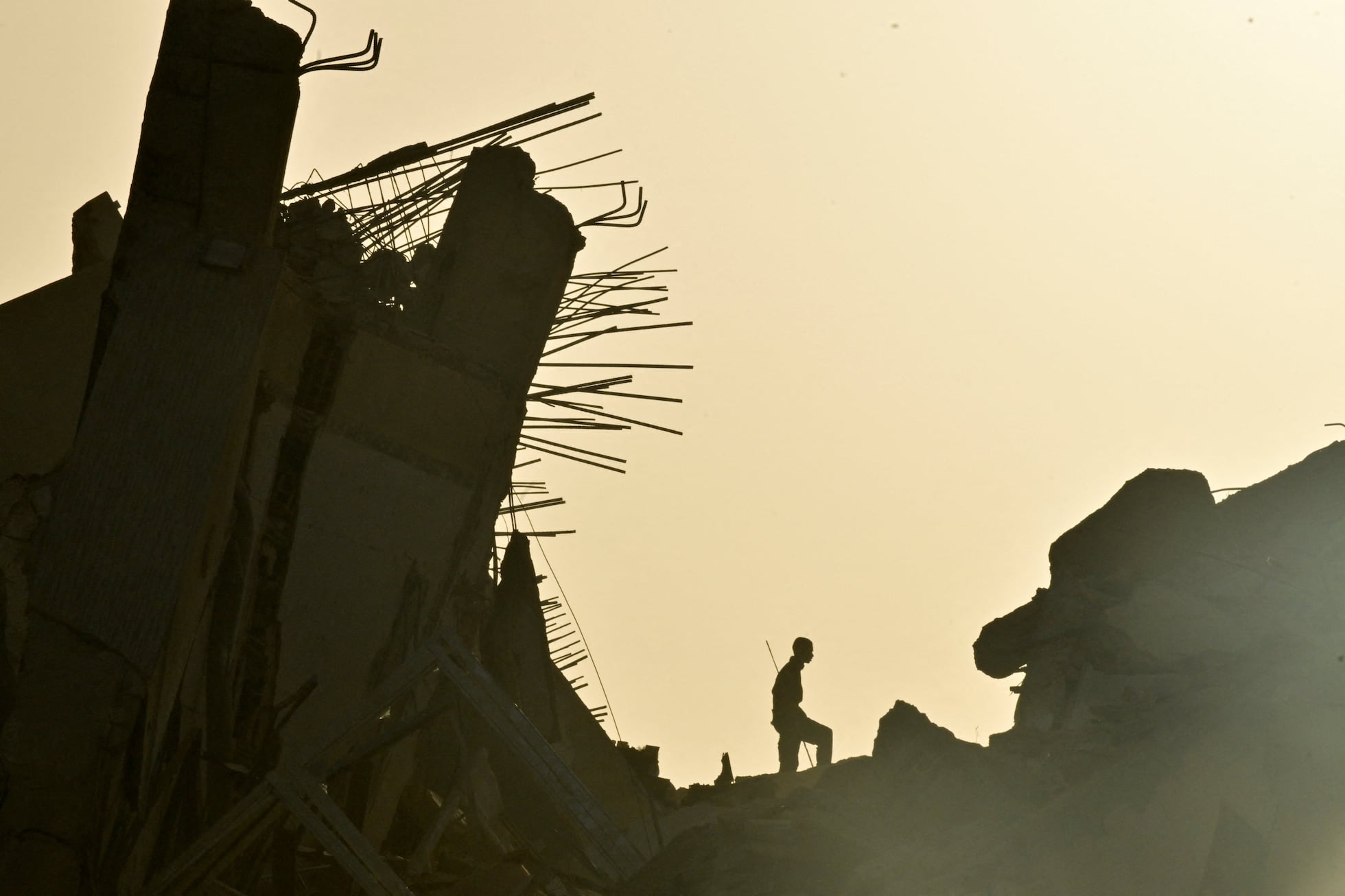 Labores de recuperación tras los terremotos en Venezuela