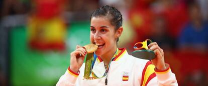 Carolina Marín, con su medalla de oro.