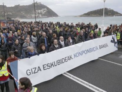 Manifestaci&oacute;n contra las detenciones de abogados de presos etarras.