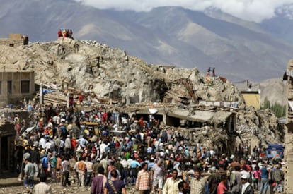 La ciudad de Leh, en la Cachemira india, ha quedado seriamente dañada tras las lluvias monzónicas.