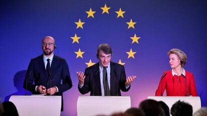 El presidente del Consejo Europeo, Charles Michel; el del Parlamento, David Sassoli, y la presidenta de la Comisión, Ursula von der Leyen.