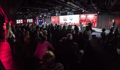 1&ordf; ronda del Cl&aacute;sico de Londres en la sede de Google; las cinco partidas terminaron en tablas; en tres de ellas no pas&oacute; nada interesante