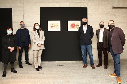 Los representantes de la Universitat Pompeu Fabra y la Fundació Joan Miró, después de la firma del convenio de colaboración entre las dos entidades
UNIVERSITAT POMPEU FABRA
28/10/2020