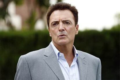 Armand Assante.