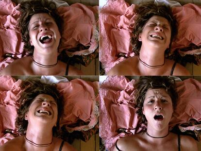 Caras anónimas que expresan el orgasmo