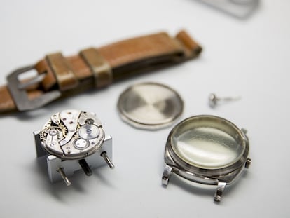 En la nueva planta de Neuchâtel, unos 260 empleados fabrican los componentes de los relojes.
