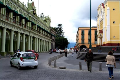 Vista de un sector del centro de Xalapa donde ya se ha ganado espacio para los peatones. 