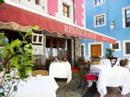 Terraza del restaurante Arbidel, en Ribadesella (Asturias)