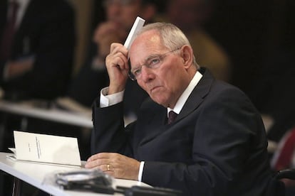 El ministro alemán de Finanzas, Wolfgang Schäuble, asiste a un congreso de banca celebrado en Fráncfort (Alemania).