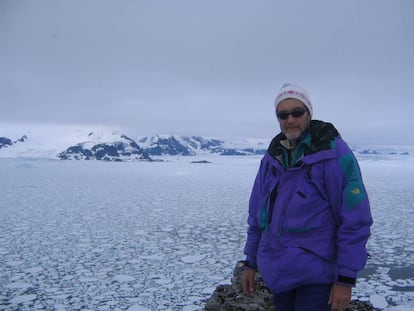 Jerónimo López durante una campaña antártica en las islas Orcadas del Sur.