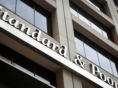 El Tesoro deja de pagar por el rating de S&P y trabajará solo con DBRS