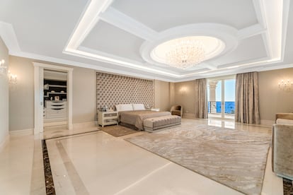 La villa cuenta con 14 suites.