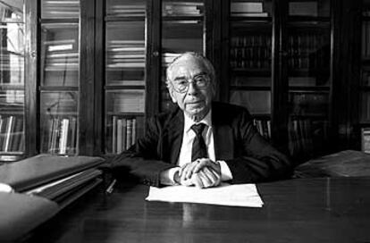 José Manuel Blecua (Huesca, 1914-Barcelona, 2003), filólogo especialista en el Siglo de Oro.