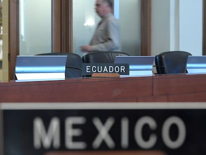 El lugar asignado para el representante de México en una reunión del Consejo Permanente de la OEA, el 9 de abril.