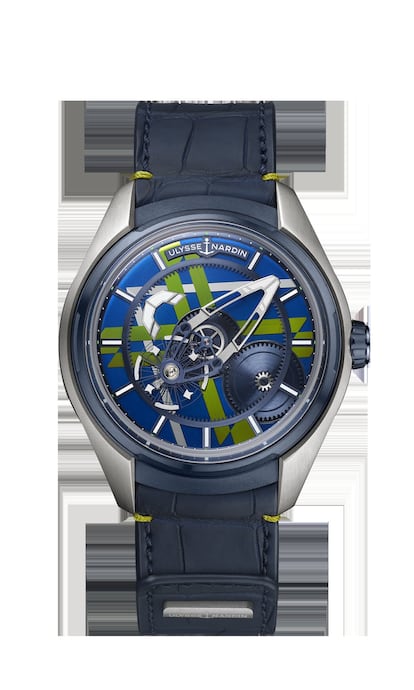 Para este nuevo Freak X, Ulysse Nardin ha utilizado tecnología avanzada para producir un efecto mate en la parte azul de la placa decorativa, creando así un contraste visual con la “X” verde en marquetería de silicio. La sutileza de esta técnica radica en la destreza del artesano, dado que el silicio utilizado es extremadamente escamoso y frágil cuando se manipula. De 45 mm a 43 mm, su diámetro garantiza una mejor legibilidad. Además, a diferencia de modelos anteriores, el tiempo no se corrige con el bisel sino con la corona. Precio: 29.500 euros.