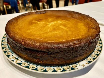 Tarta de Nicolás Reyes, del restaurante Cañadío. J.C. CAPEL